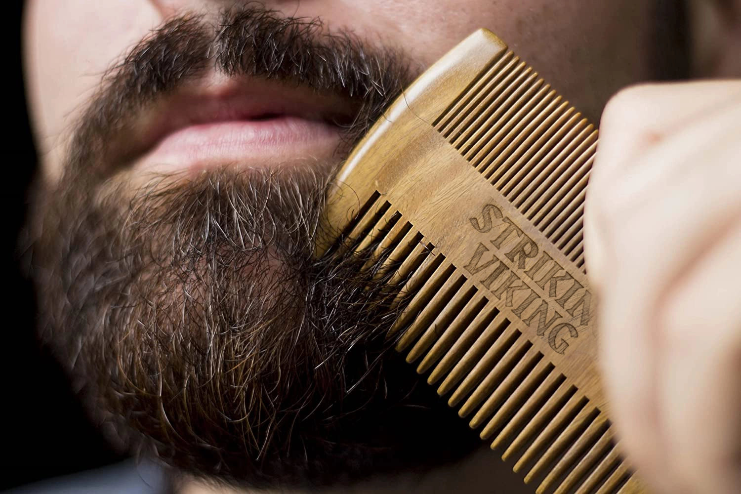 STRIKING-VIKING-BEARD-COMB.webp